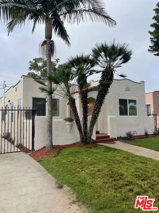 624 W 102nd Street, Los Angeles, California 90044 home-pic-38